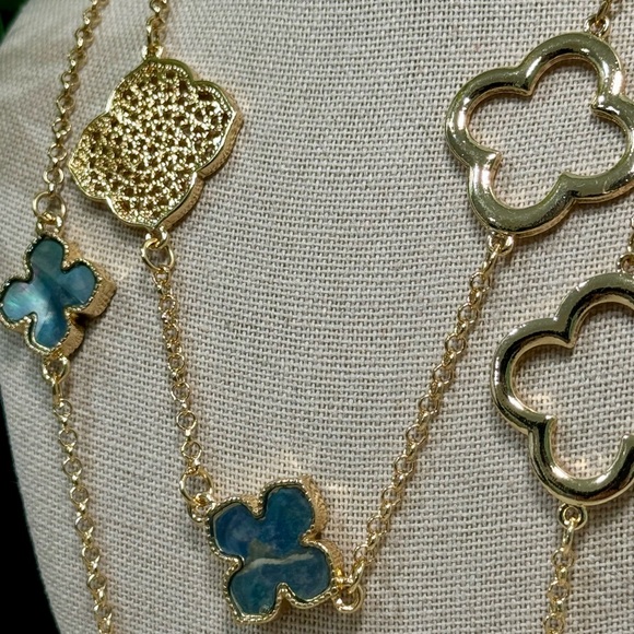 Gold and Labradorite Clover Long Necklace - Picture 4 of 4